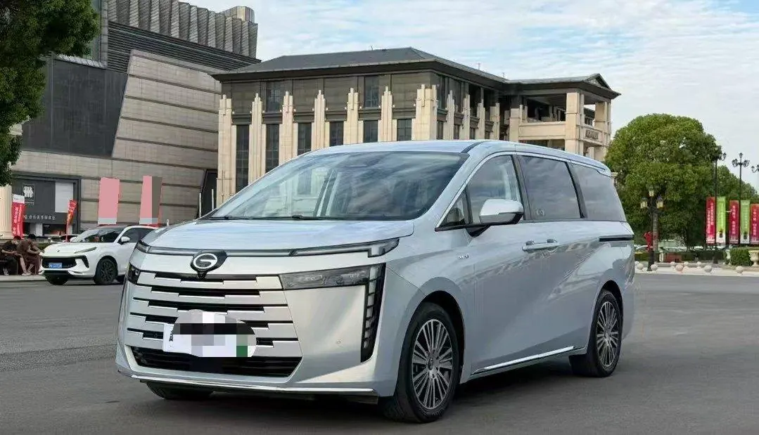 GAC Trumpchi 2024 E8 2.0 150km MAX Automatic Transmission - View 1
