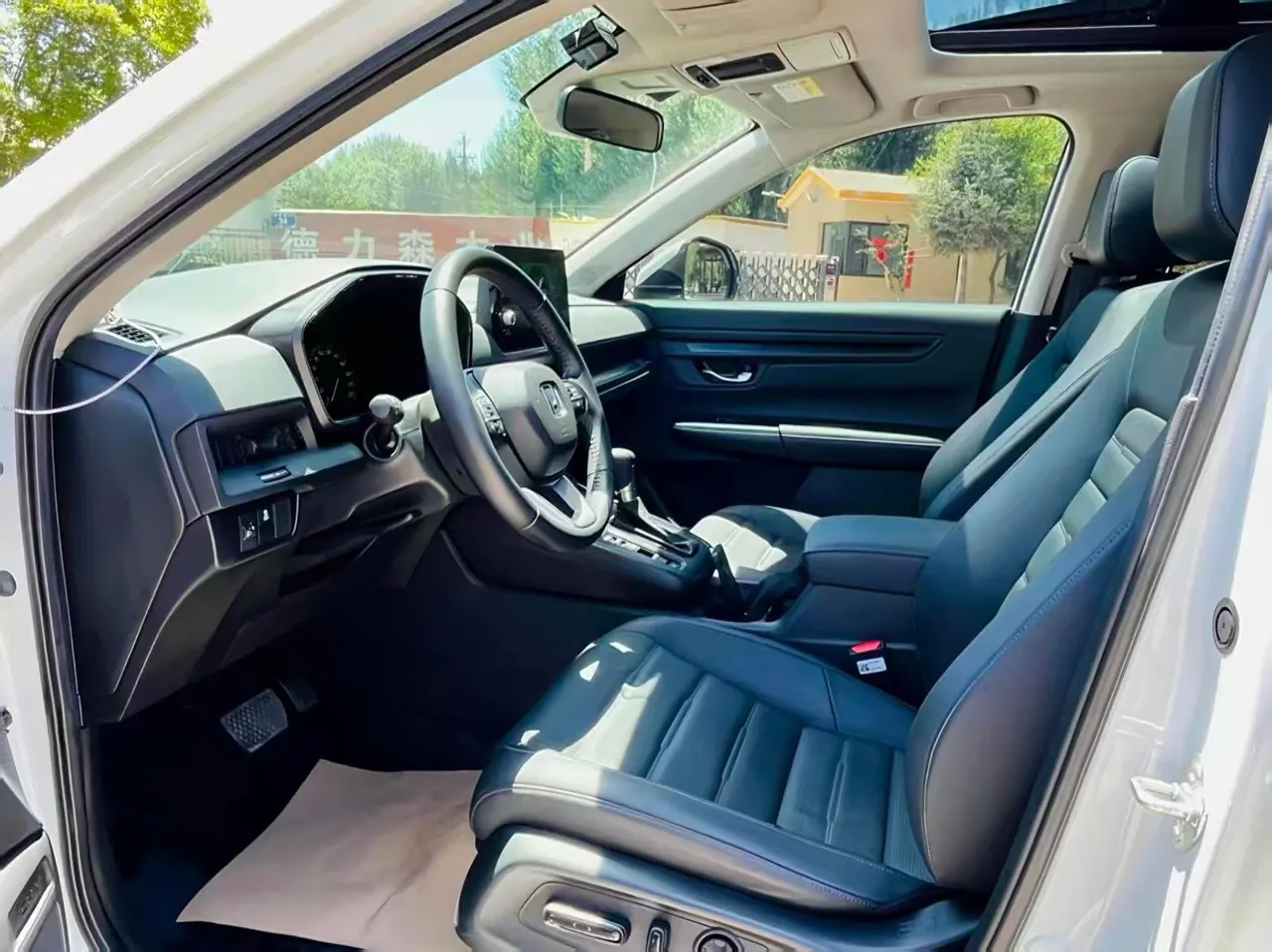 Honda 2024 CR-V 1.5T CVT 240TURBO Two-Wheel-Drive Prestige 5-Seater Automatic 4