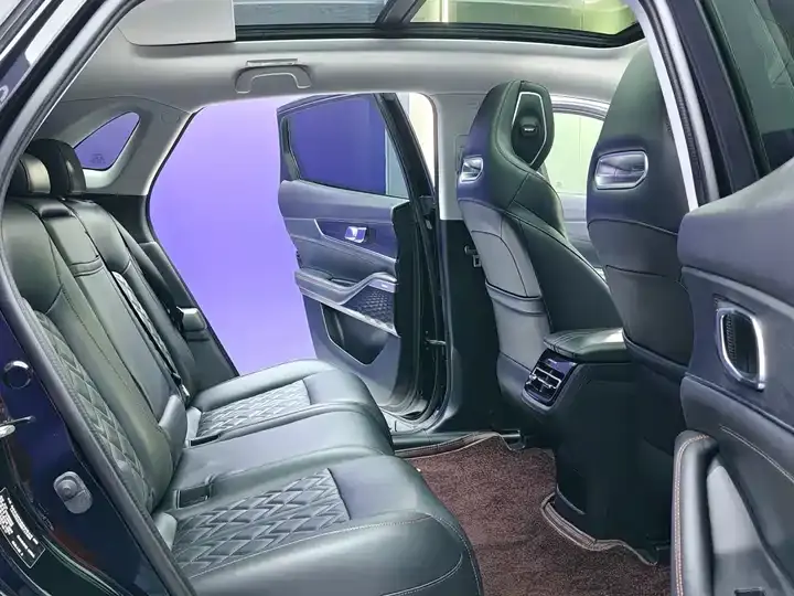 ChangAn UNI-K 2021 2.0T Honorable Model 11
