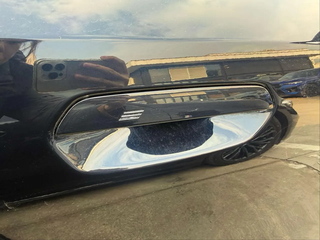 BMW 2024 i5 eDrive 35L Premium Luxury Suit Automatic Gear 13