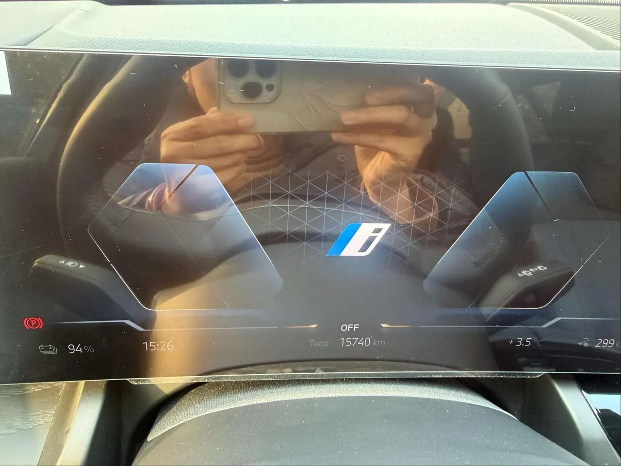 BMW 2024 i5 eDrive 35L Premium Luxury Suit Automatic Gear 14