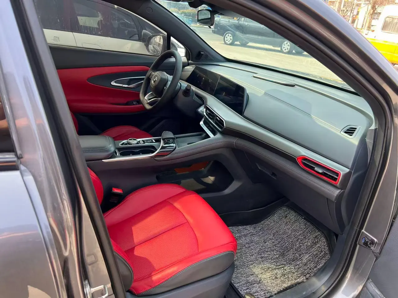 ChangAn 2020 UNI-T 1.5T Flagship Automatic Gear 7