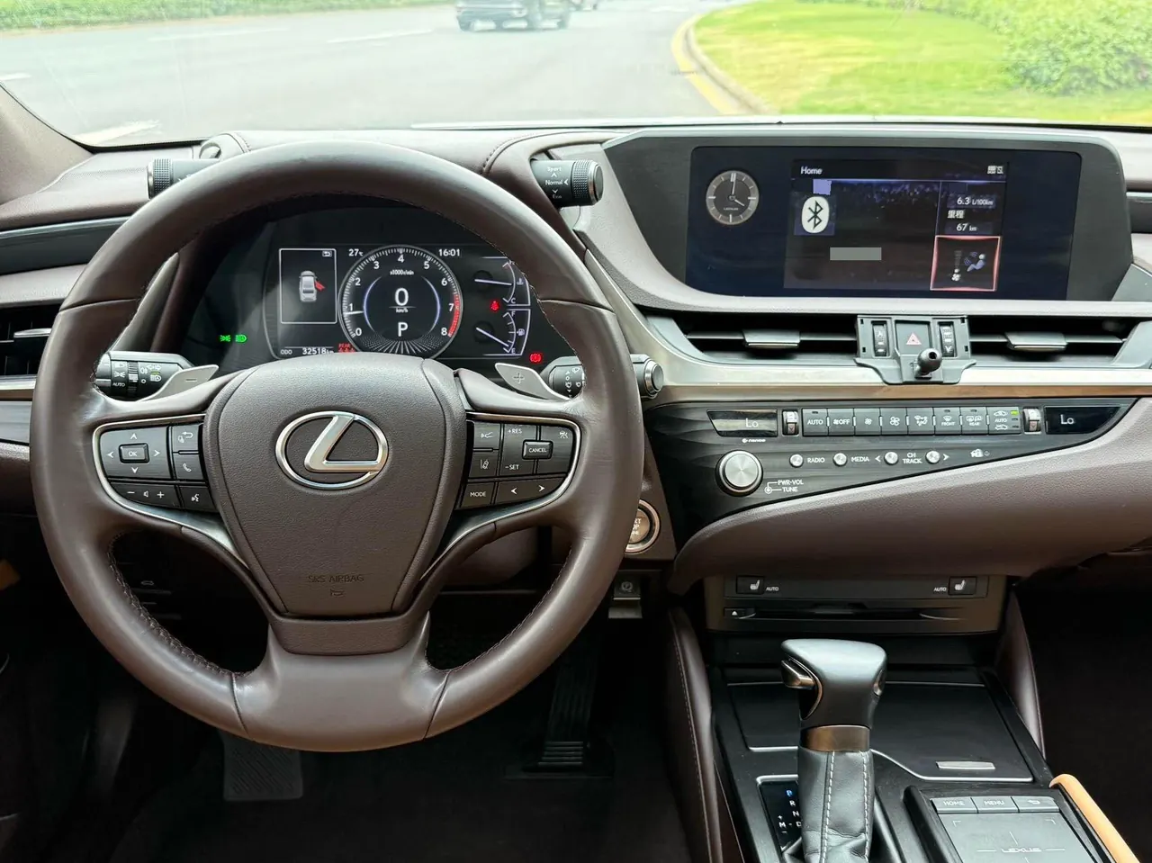 Lexus ES (Imported) 2020 ES200 2.0 Stepless Premium Edition Automatic Gear 12