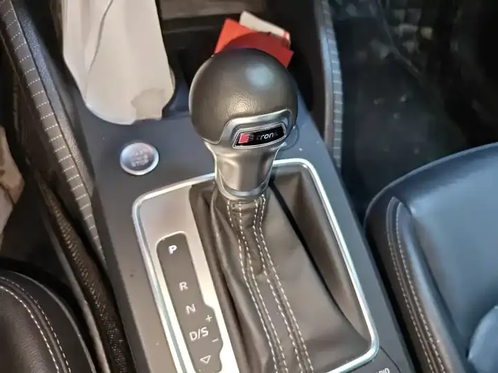 Audi Q2L 2022 35 TFSI Fashion Dynamic 7