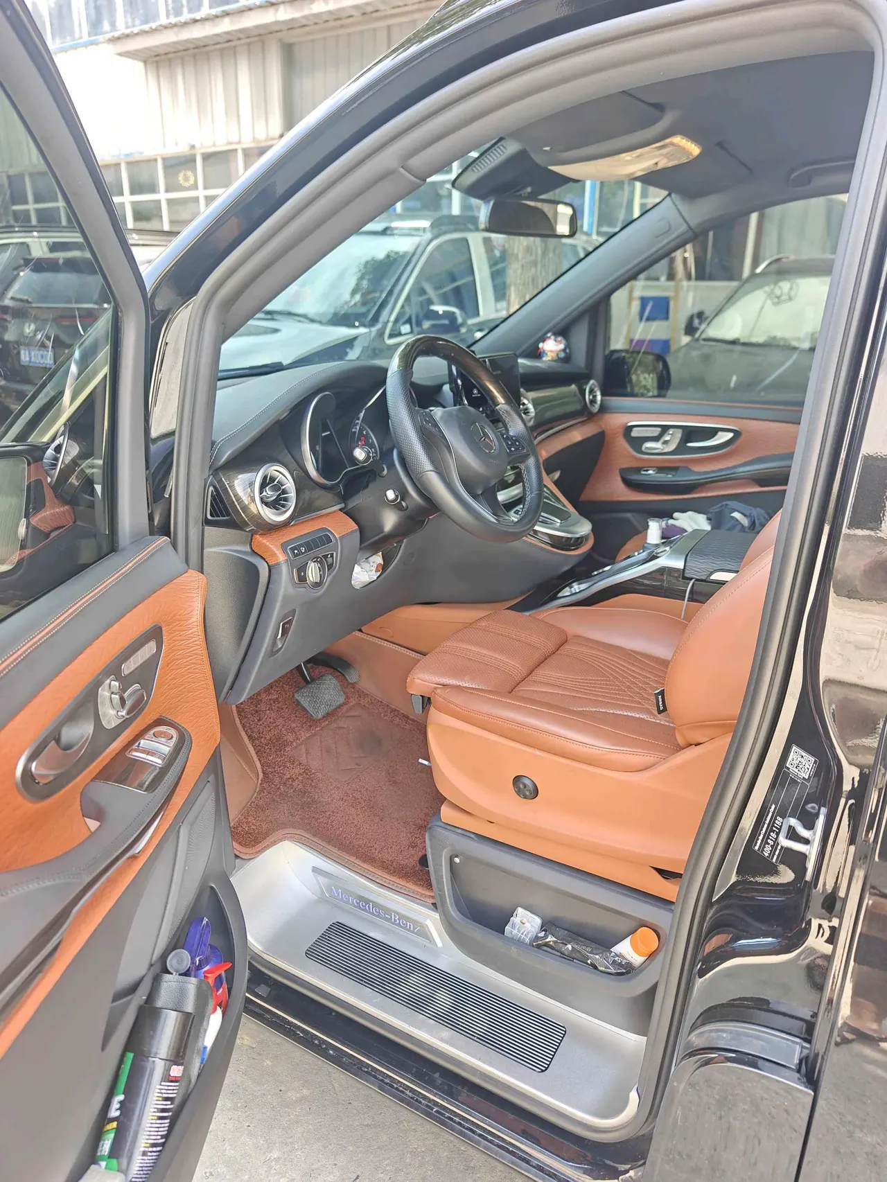 Mercedes Benz V 2022V 260 L 2.0T Deluxe Edition Automatic Gear 2
