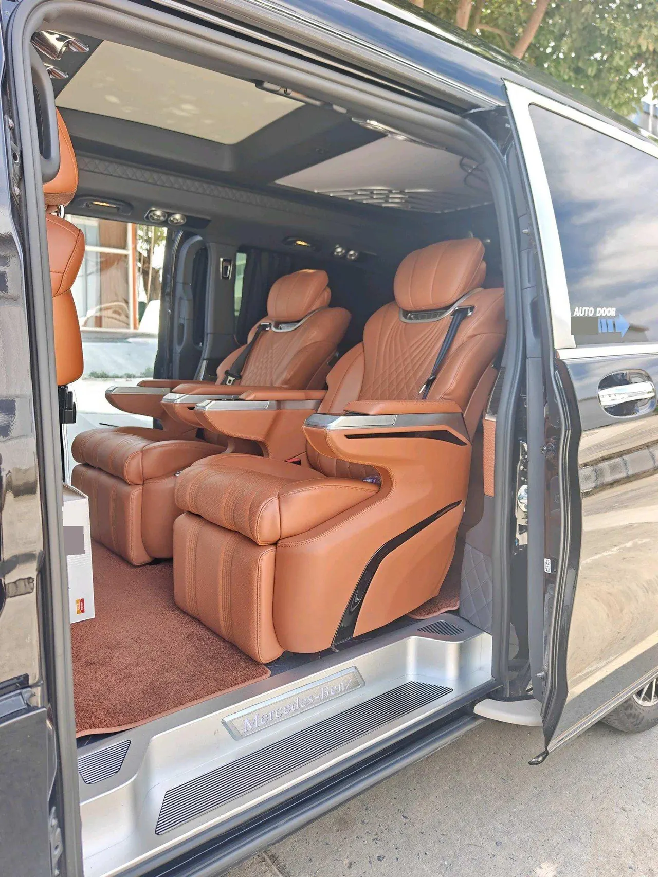 Mercedes Benz V 2022V 260 L 2.0T Deluxe Edition Automatic Gear 5