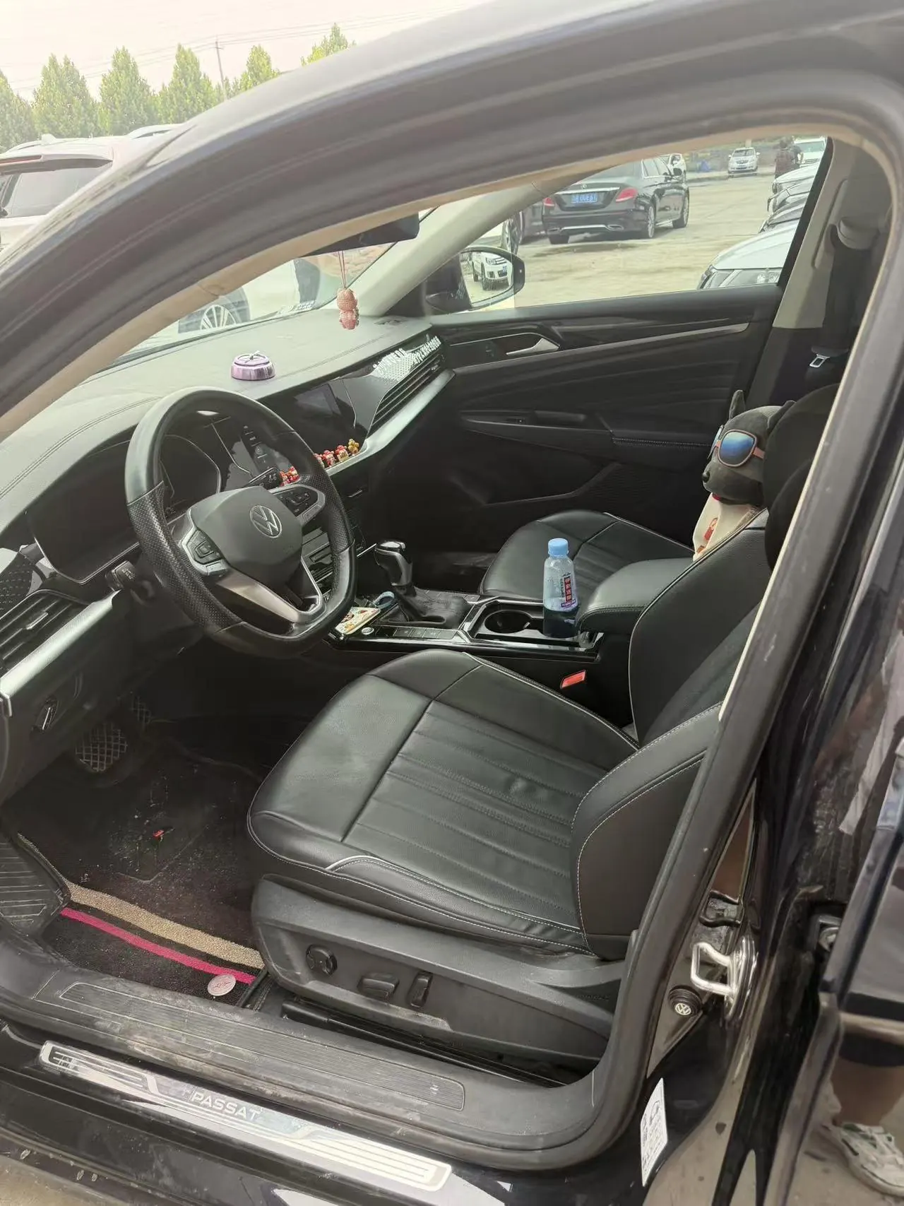 Volkswagen 2021 Passat 2.0TSI 330TSI Premium Edition Automatic Gear 3