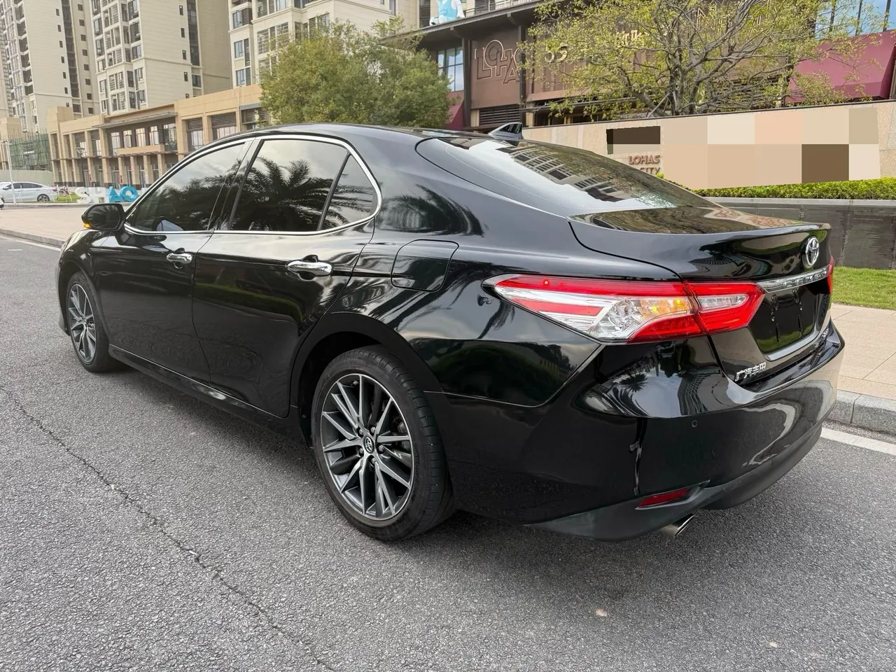 Toyota 2021 Camry 2.5G Deluxe Edition Automatic Gear 13