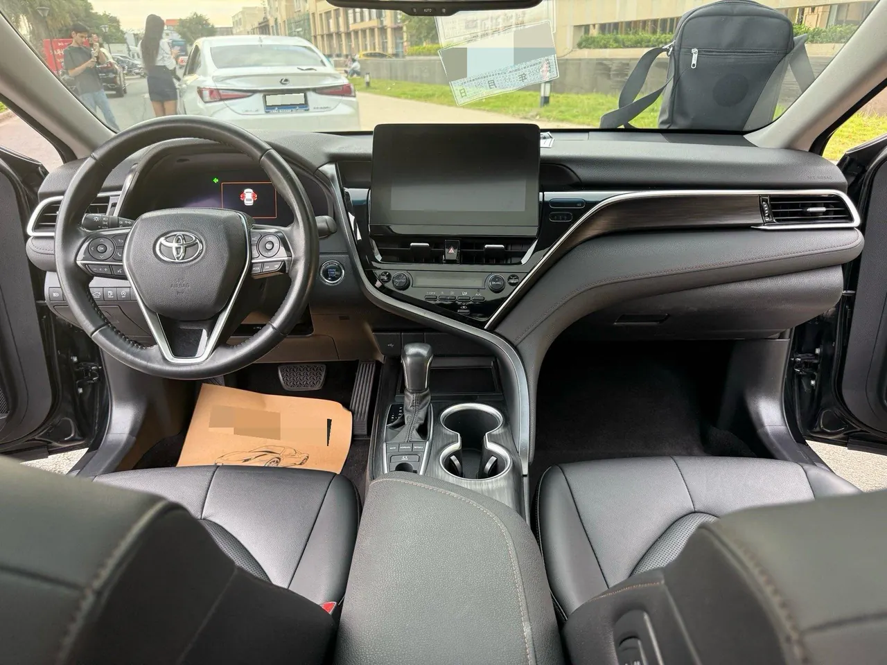 Toyota 2021 Camry 2.5G Deluxe Edition Automatic Gear 18