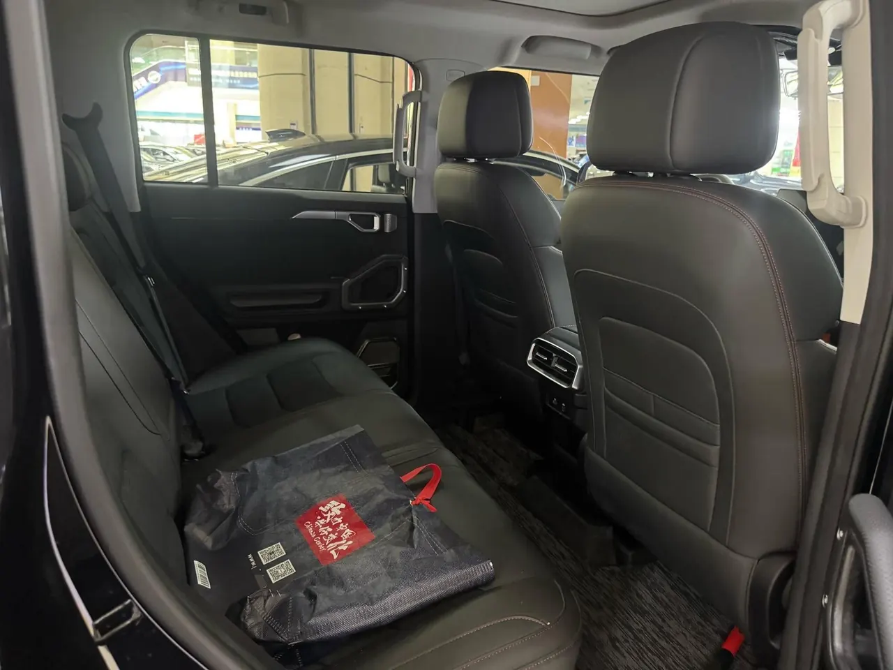 Jetour 2023 Travelers 1.5T Two-Drive Discovery PRO Automatic Gear 2