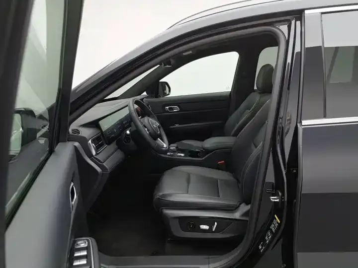 Li ONE 2021 extended 6-seat version 10