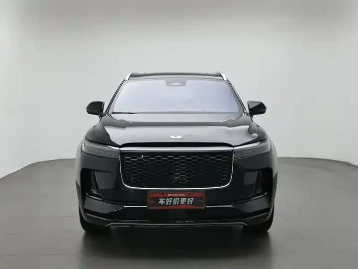 Li ONE 2021 extended 6-seat version 3