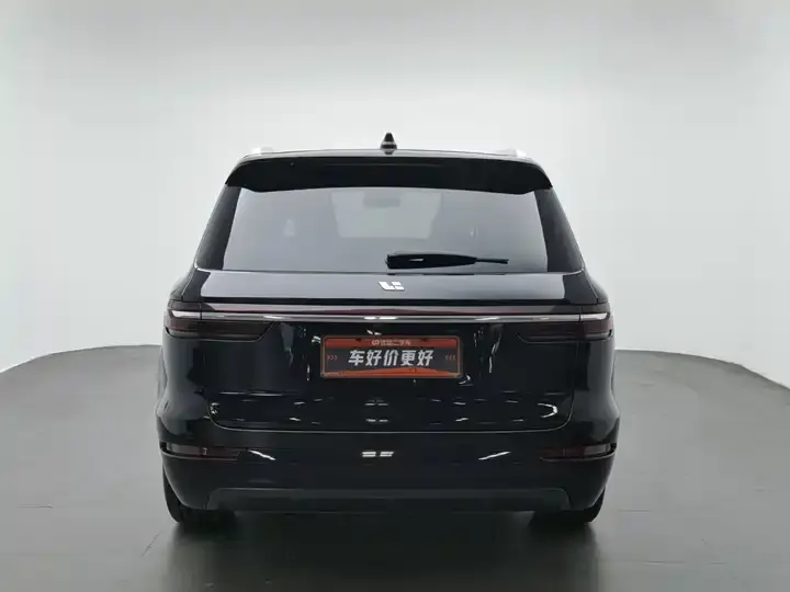 Li ONE 2021 extended 6-seat version 4