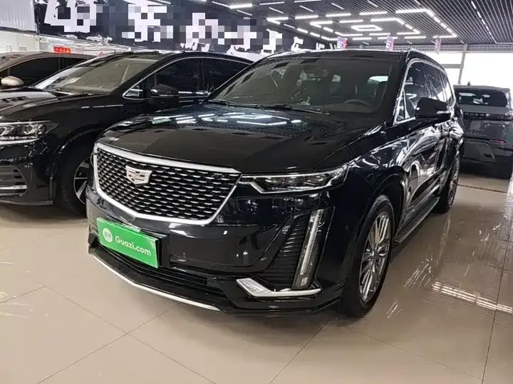Cadillac XT6 2022 2.0T 7-seat 2-drive luxury model 2