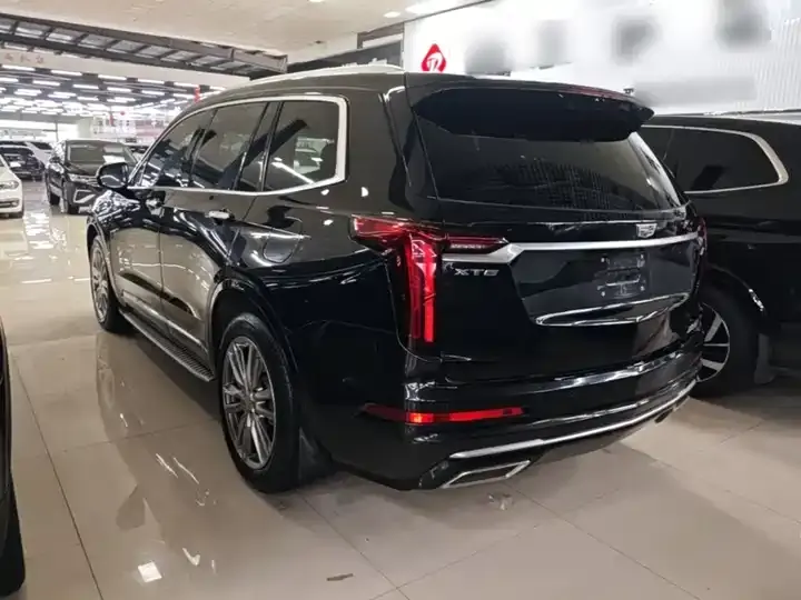 Cadillac XT6 2022 2.0T 7-seat 2-drive luxury model 5
