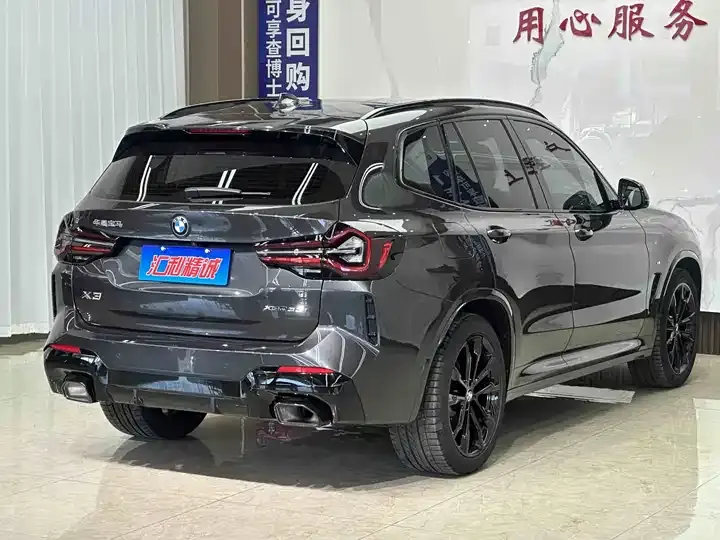 BMW X3 2022 xDrive30i Leading M Obsidian Night Suit 6