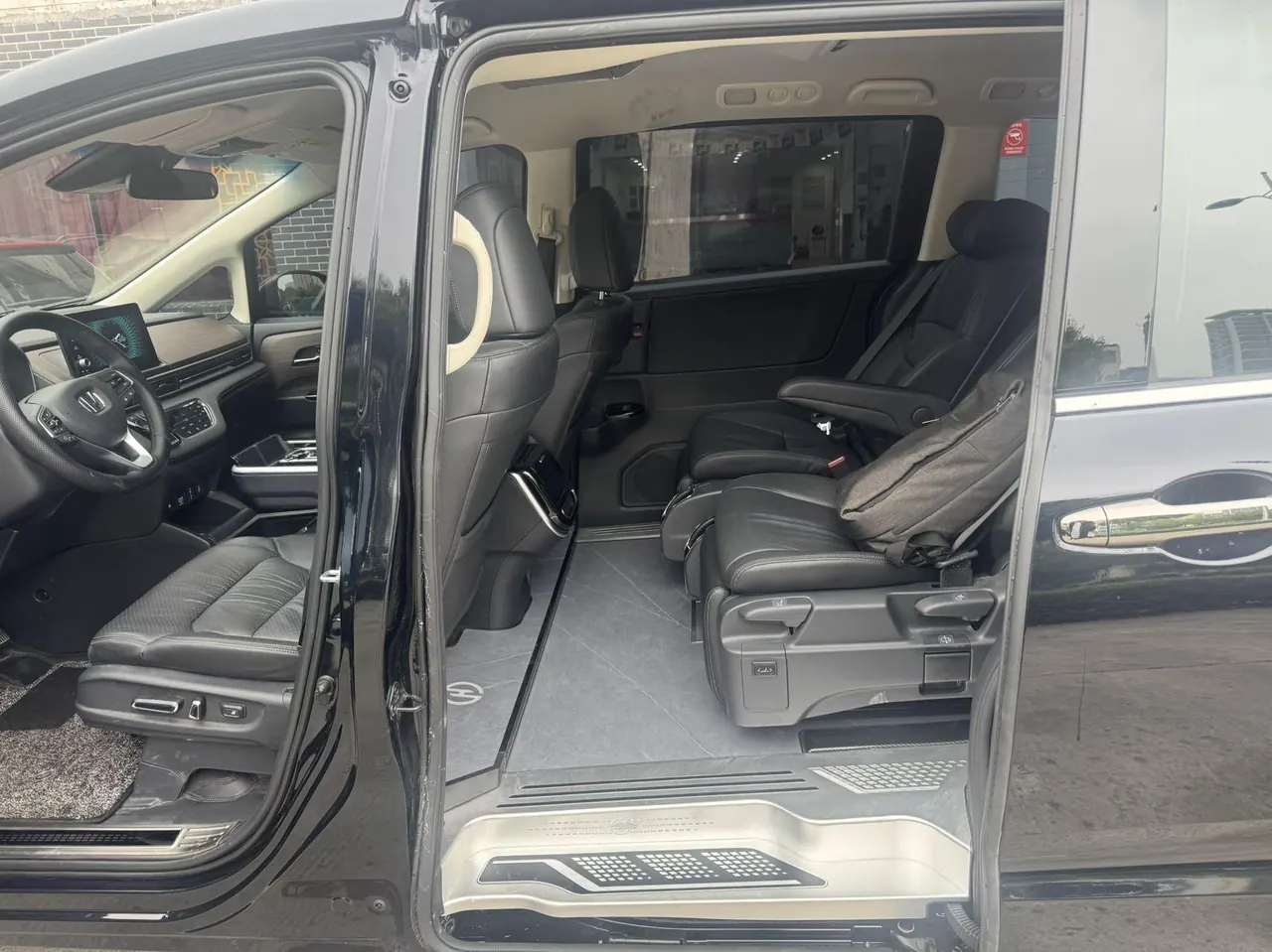 Honda 2026 Odyssey Hybrid 2.0 Stepless Sharp and Leading Edition Automatic Gear 5