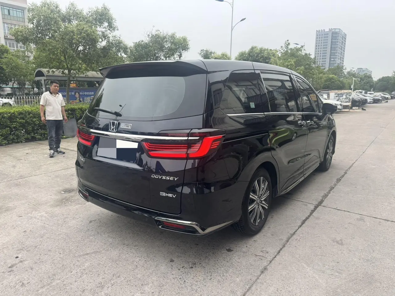 Honda 2026 Odyssey Hybrid 2.0 Stepless Sharp and Leading Edition Automatic Gear 9