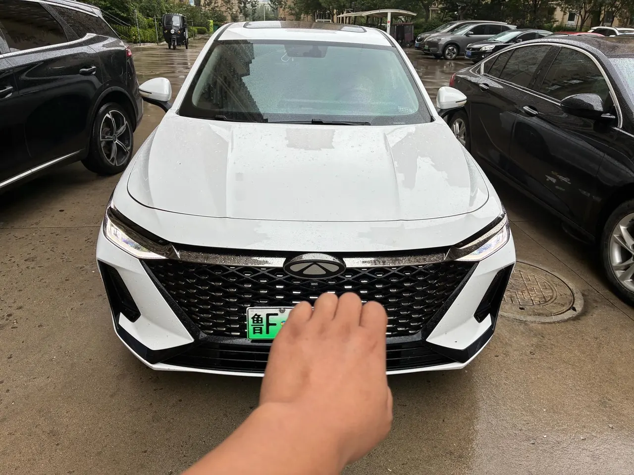 Chery 2024 Fengyun A8 1.5T 127 Wind Edition Automatic Gear 2