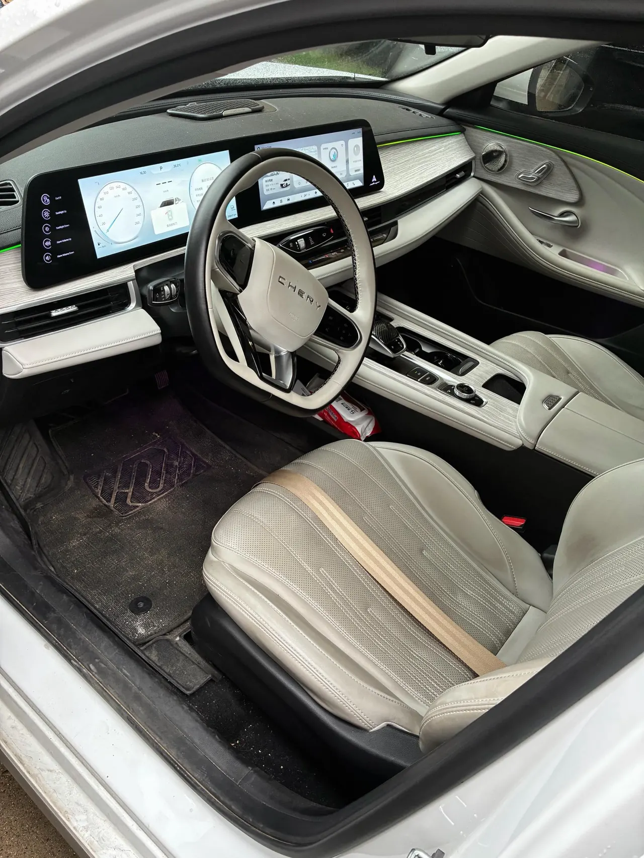 Chery 2024 Fengyun A8 1.5T 127 Wind Edition Automatic Gear 7