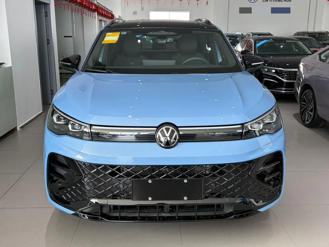 Volkswagen 2026 Tiguan L PRO 2.0TSI 380TSI Four-wheel Drive R-Line Smart Edition Automatic Gear 5