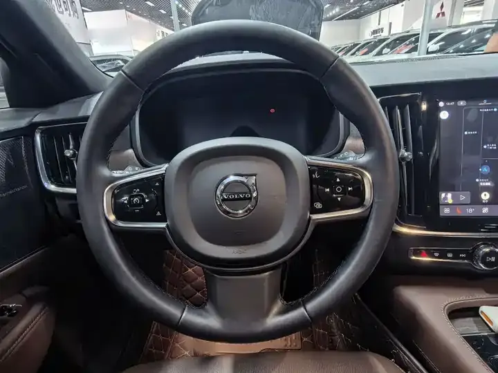 Volvo V90 2024 Cross Country B5 AWD Zhiyuan Edition 11