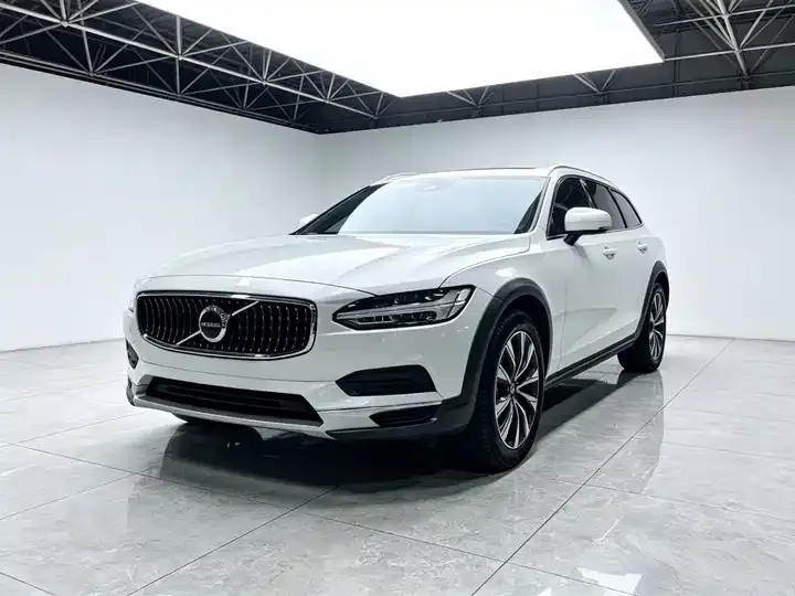 Volvo V90 2024 Cross Country B5 AWD Zhiyuan Edition 2