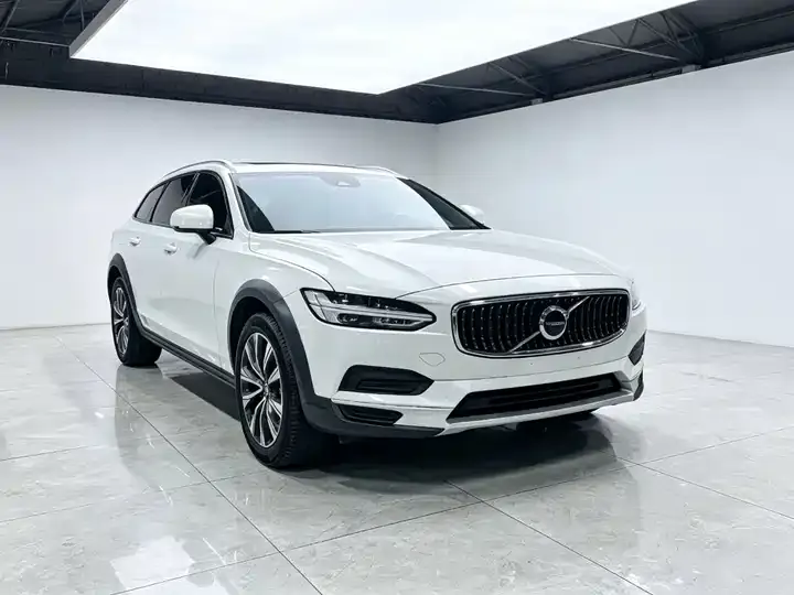 Volvo V90 2024 Cross Country B5 AWD Zhiyuan Edition 5