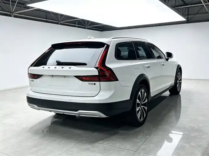 Volvo V90 2024 Cross Country B5 AWD Zhiyuan Edition 9
