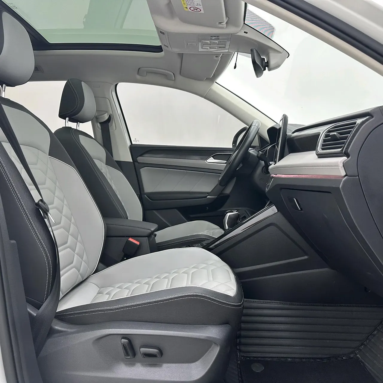 Volkswagen 2023 Tanyue 1.4TSI 280TSI Two-Drive Luxury Plus Advanced Edition Automatic Gear 3