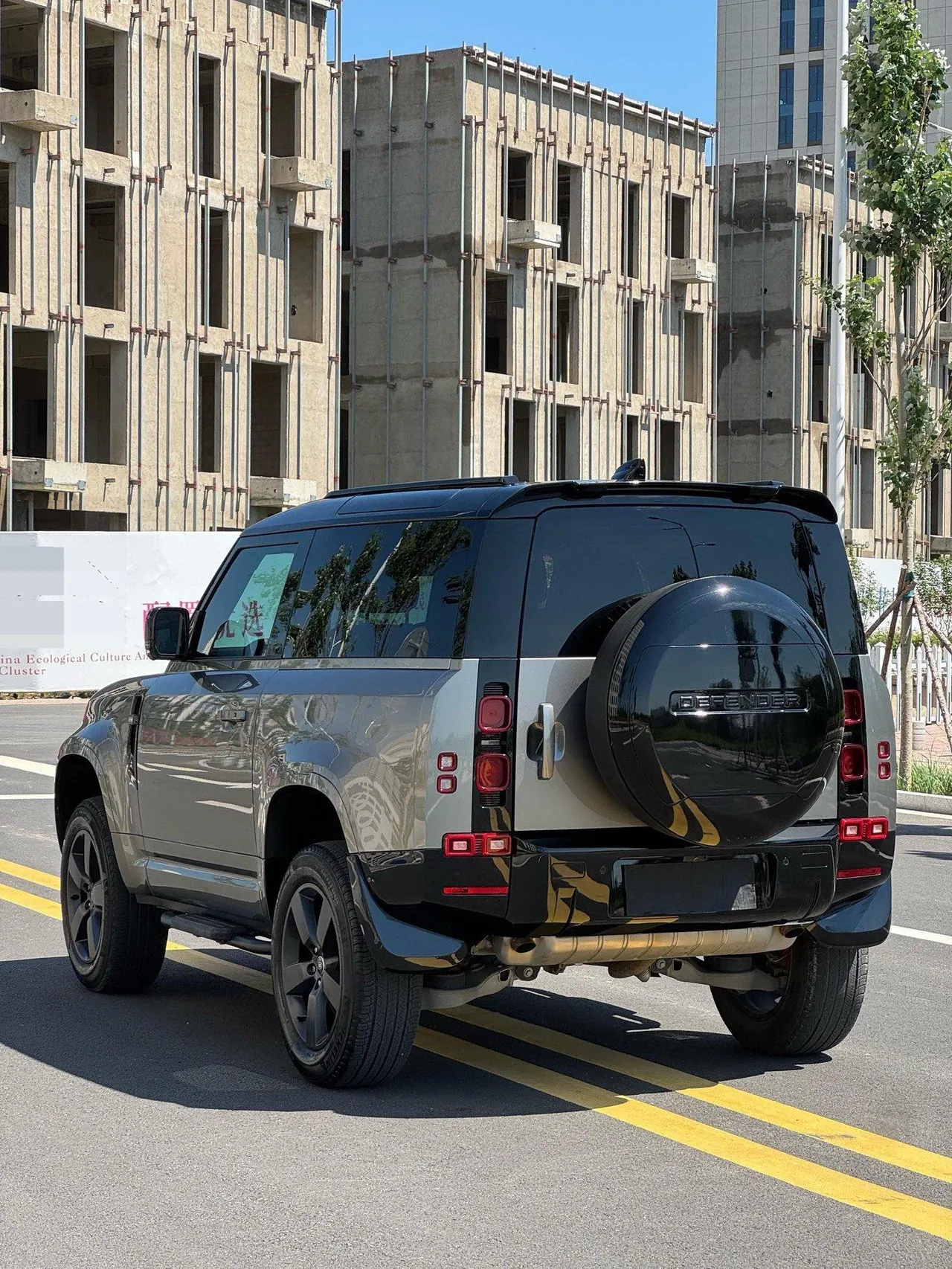 Land Rover Guard (Imported) 2023 Guard 90 48V 3.0T P400 XS Automatic Gear 15
