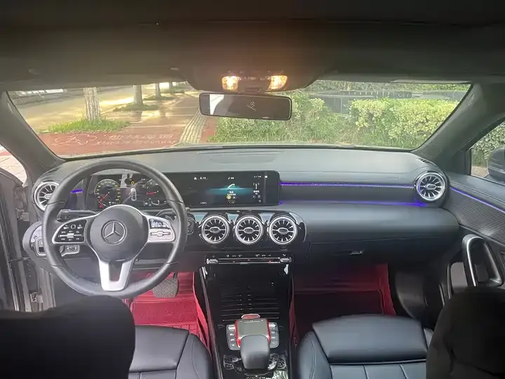 Mercedes Benz Class A 2020 to Class II A 180 L Sports Car 10