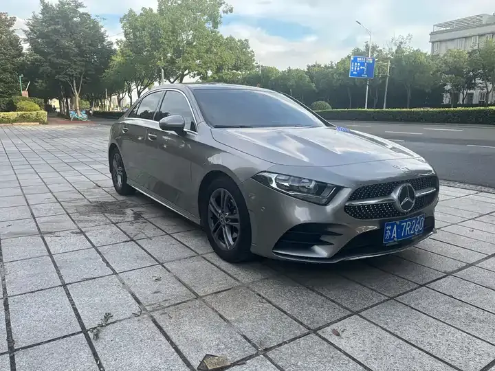 Mercedes Benz Class A 2020 to Class II A 180 L Sports Car 2