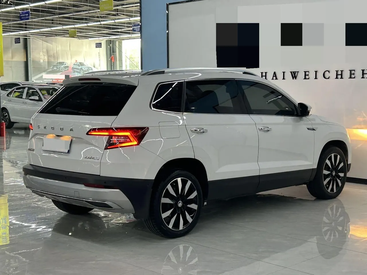 Skoda 2022 Keluoke 1.4TSI TSI280 Premium Edition Automatic Gear 7