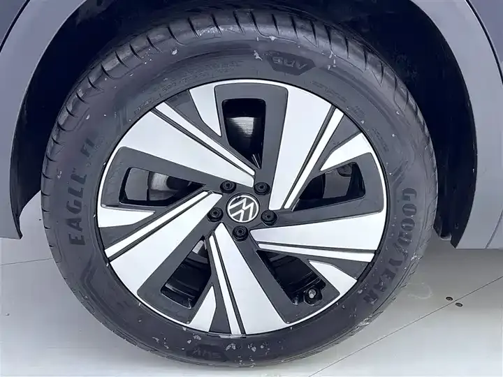 Touron 2024 380TSI 4WD Dragon Yao Edition 11