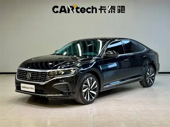 Passat 2025 outstanding 330TSI Elite Edition - View 1
