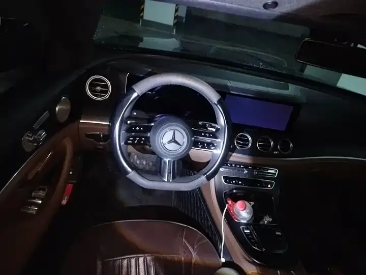 Mercedes Benz E-Class 2021 to E 300 L Sports Fashion 6
