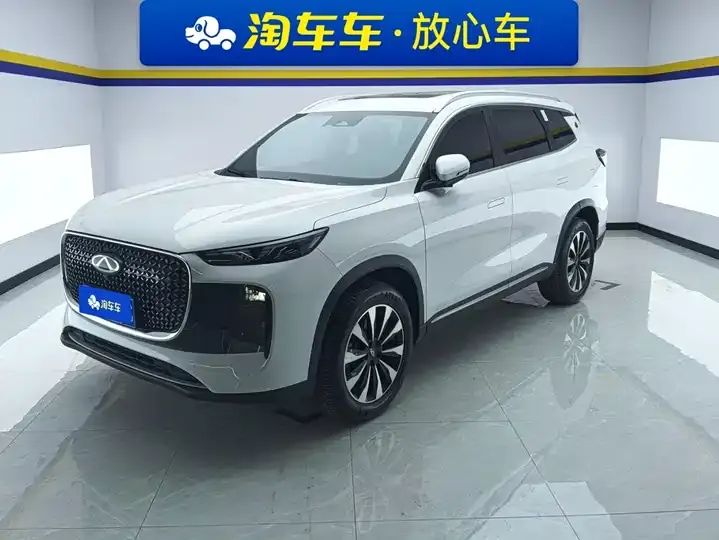 Ruihu 8 PLUS 2025 290TGDI DCT Premium Edition - View 1