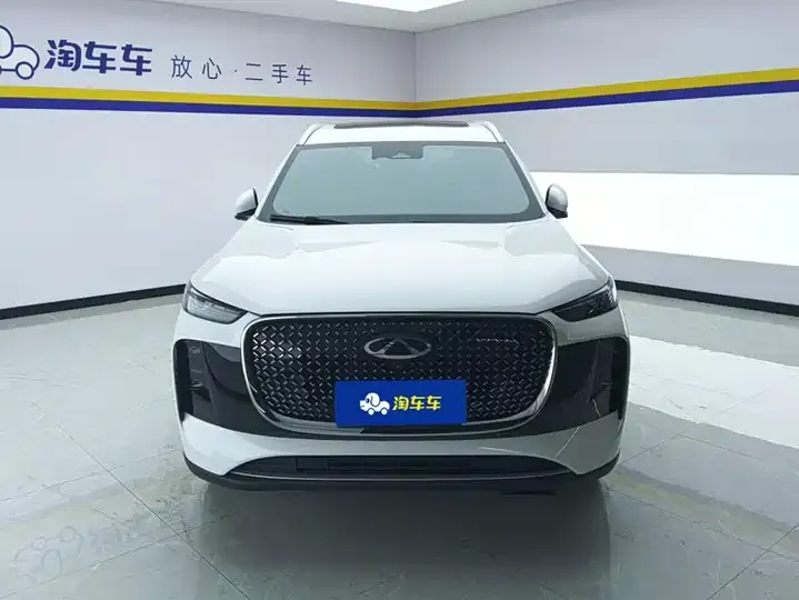 Ruihu 8 PLUS 2025 290TGDI DCT Premium Edition 2