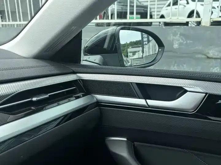 FAW-Volkswagen CC 2021 Hunting Car 380TSI Hunting Heart Edition 9