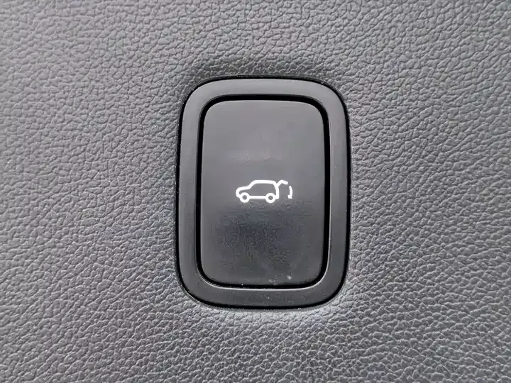 AITO M9 2024 extended range Max version 42kWh 6-seat version 8