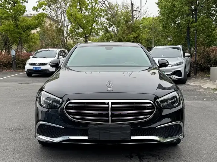Mercedes Benz E-Class 2023 E 300 L Luxury Model 2