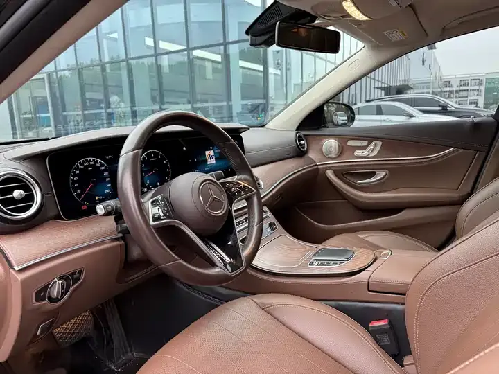 Mercedes Benz E-Class 2023 E 300 L Luxury Model 5