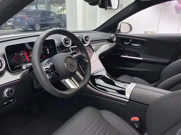 Mercedes Benz C- Class 2025 model C 260 L Sport Edition 5