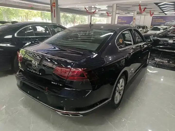Magotan 2023 2 million Commemorative Edition 280TSI DSG Comfort 7