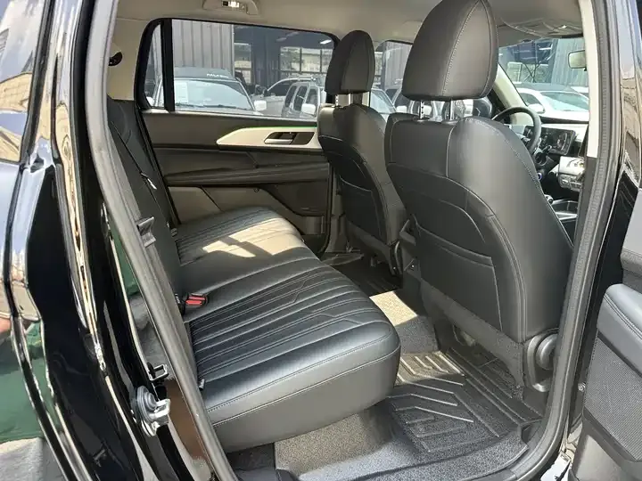 Haval H5 2025 2.0T Automatic Four-wheel Drive Leading Edition Gasoline 10
