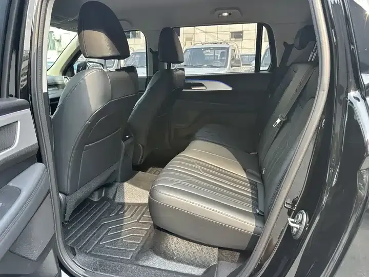 Haval H5 2025 2.0T Automatic Four-wheel Drive Leading Edition Gasoline 8