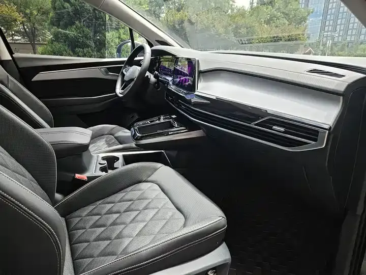 2022 530TSI Four-wheel Drive Flagship Victory Pro 6 9