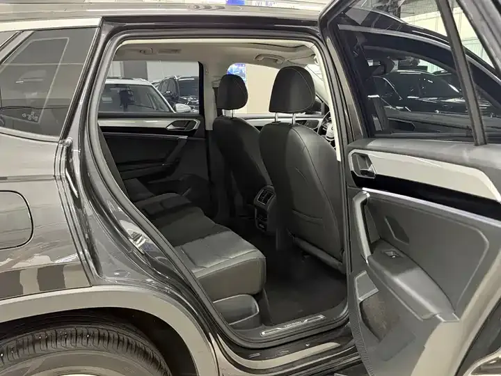 Tangyue 2022 280TSI Front-Wheel-Drive Luxury Smart Connectivity Edition 9