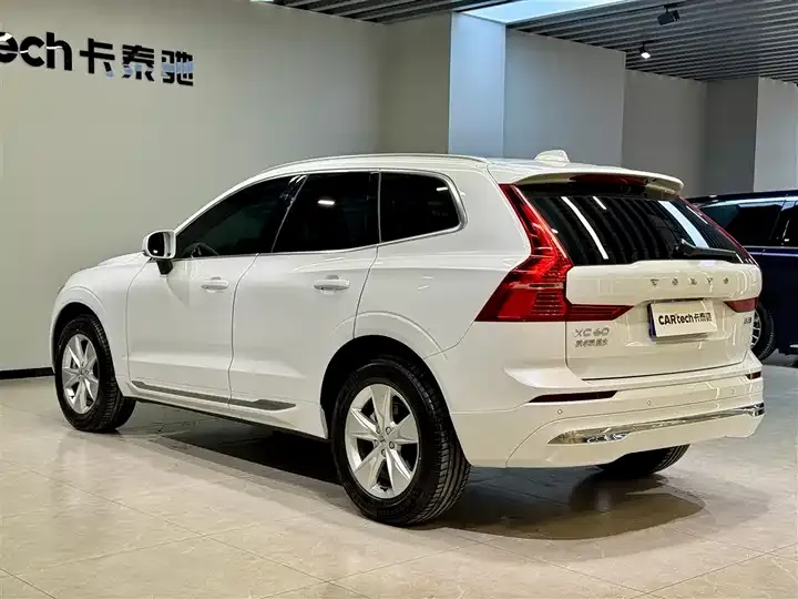 Volvo XC60 2022 B5 4-wheel-drive Zhiyi Deluxe Edition 6